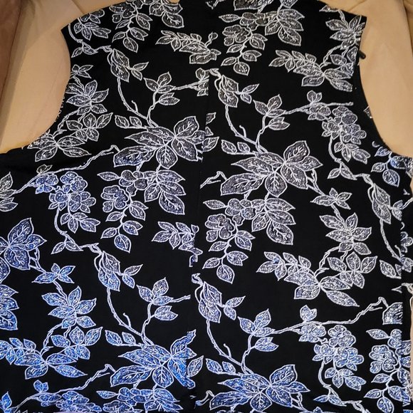 Tank top Dress shirt for Women by Ronni Nicole - Picture 2 of 4